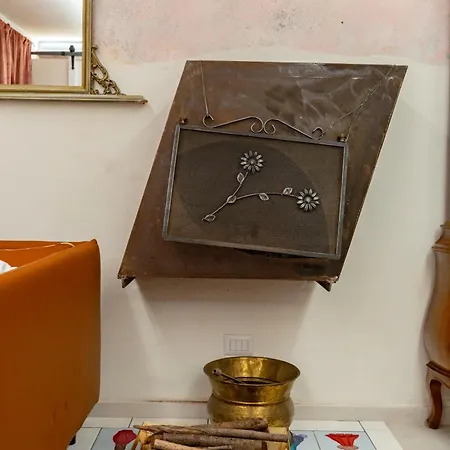 Casa Bianca Castelnuovo (Asti)
